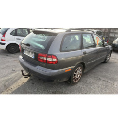 Bandeau de feu malle/hayon VOLVO V 40 1
