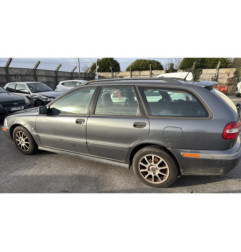 Bandeau de feu malle/hayon VOLVO V 40 1