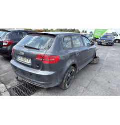 Attache ceinture avant gauche AUDI A3 2