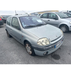 Custode arriere droit RENAULT CLIO 2