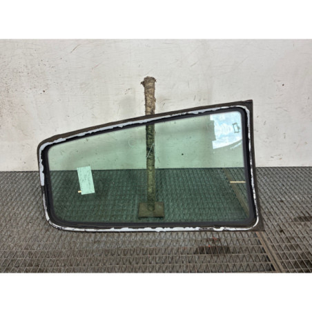 Custode arriere gauche RENAULT CLIO 2