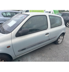 Custode arriere gauche RENAULT CLIO 2