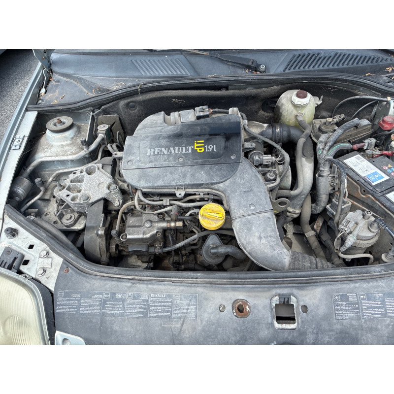Custode arriere gauche RENAULT CLIO 2 Photo n°18