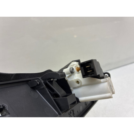 Bouton de coffre PEUGEOT 206+