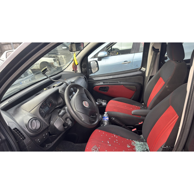 Custode arriere droit FIAT QUBO Photo n°17