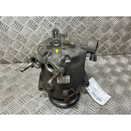 Compresseur clim FORD TRANSIT 5 Photo n°1