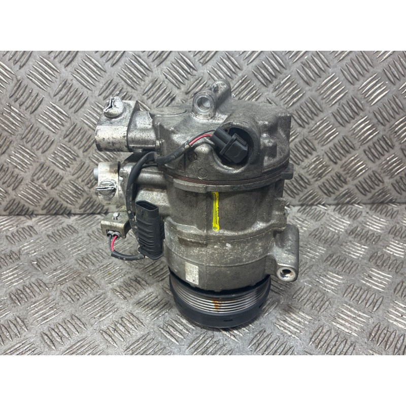 Compresseur clim MERCEDES CLASSE C 204 Photo n°4