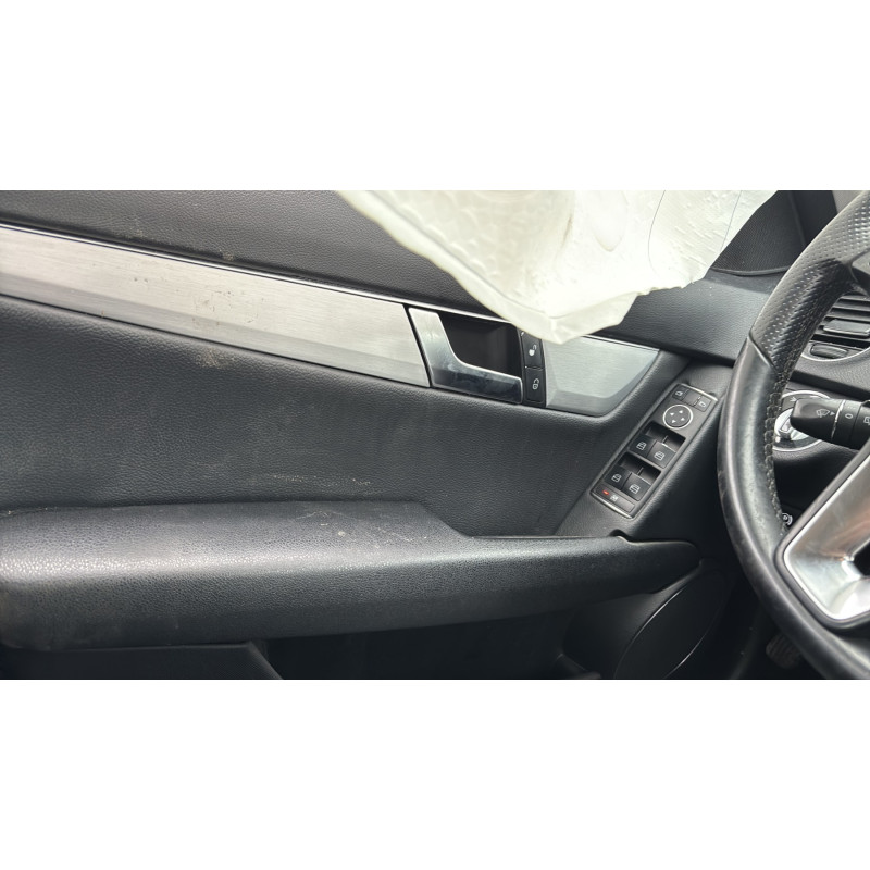 Compresseur clim MERCEDES CLASSE C 204 Photo n°15