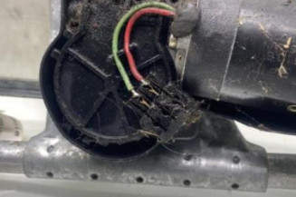 Moteur essuie glace avant VOLKSWAGEN POLO 3