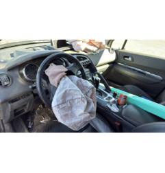 Interrupteur de leve vitre avant gauche PEUGEOT 3008 1