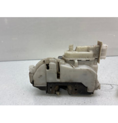 Serrure avant gauche VOLKSWAGEN POLO 3
