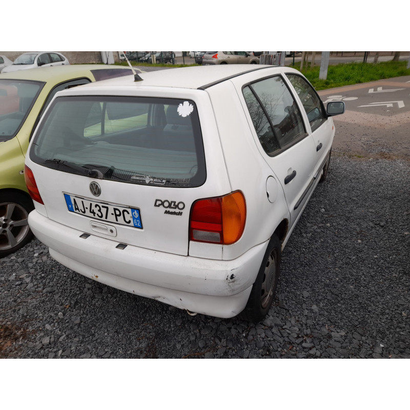 Serrure avant gauche VOLKSWAGEN POLO 3 Photo n°8