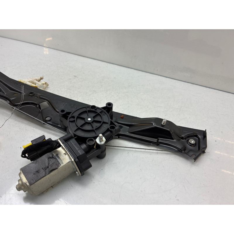 Leve vitre electrique avant gauche FORD KA 2 Photo n°5