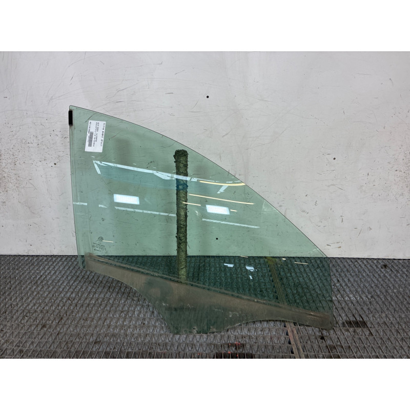 Vitre avant droit ALFA ROMEO GIULIETTA 2 Photo n°3