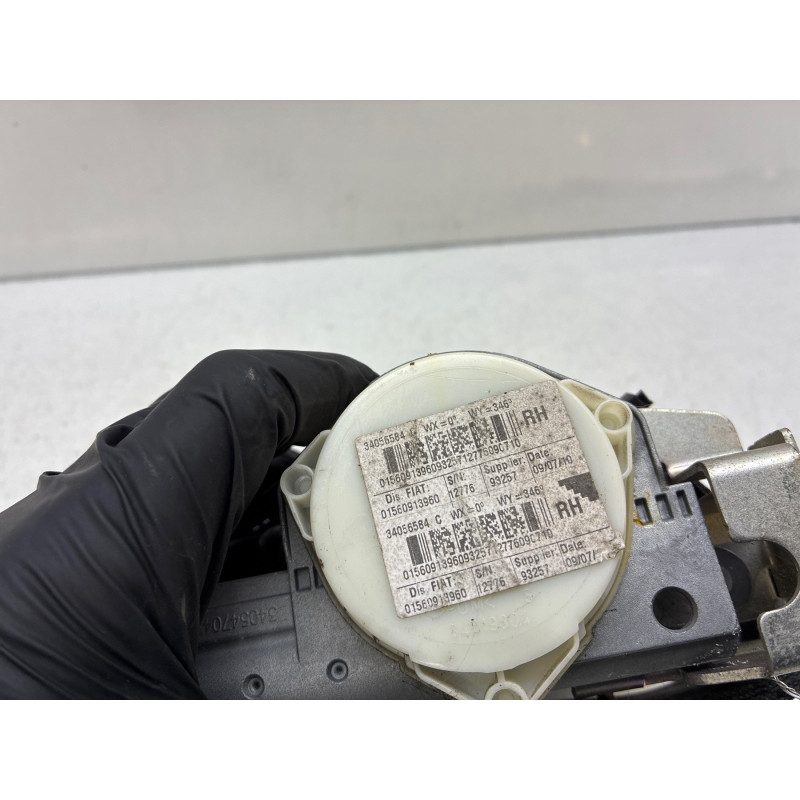 Pretensionneur de ceinture avant droit ALFA ROMEO GIULIETTA 2 Photo n°3
