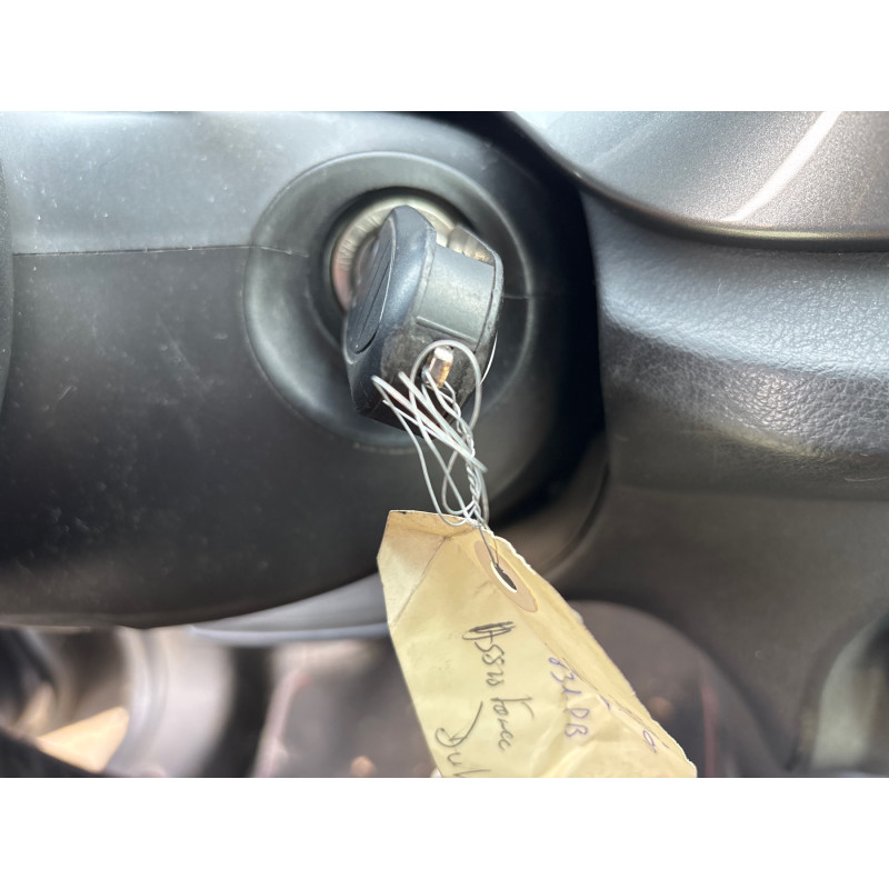 Pretensionneur de ceinture avant gauche ALFA ROMEO GIULIETTA 2 Photo n°8