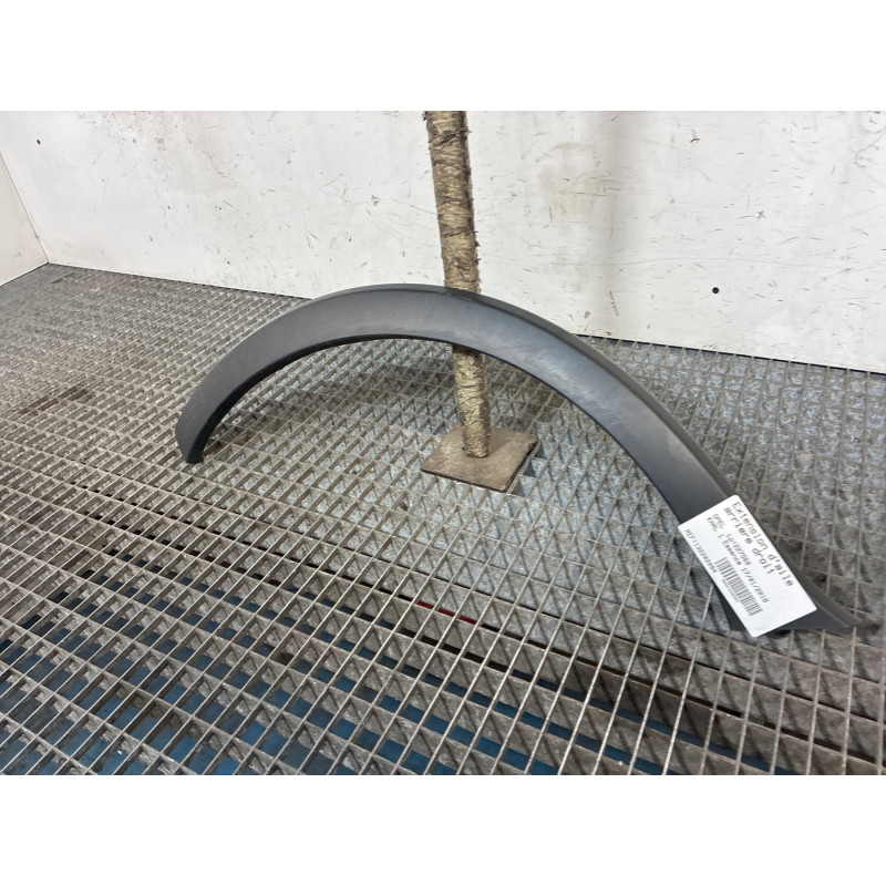 Extension d'aile arriere droit OPEL KARL Photo n°1