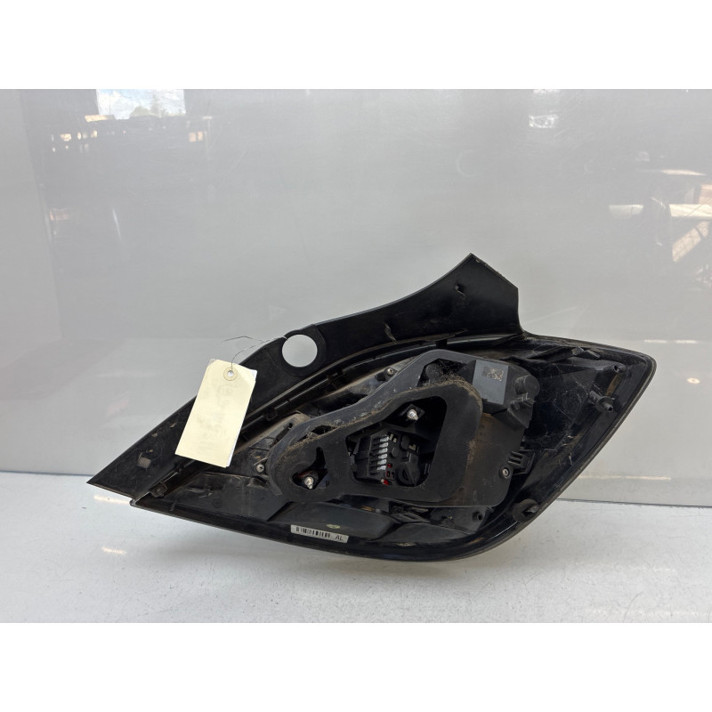 Feu arriere principal gauche (feux) OPEL ASTRA H Photo n°1
