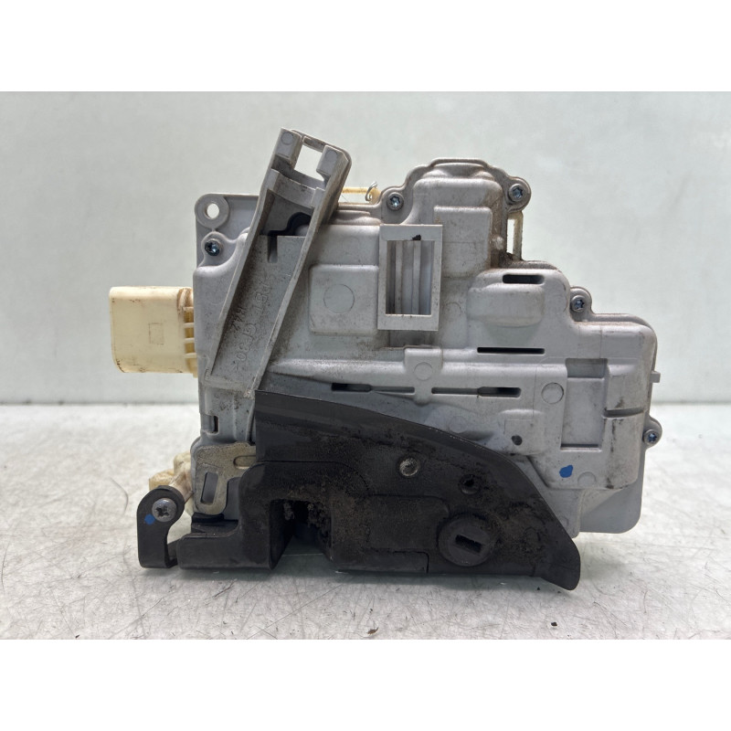 Serrure arriere droit AUDI A3 2 Photo n°2