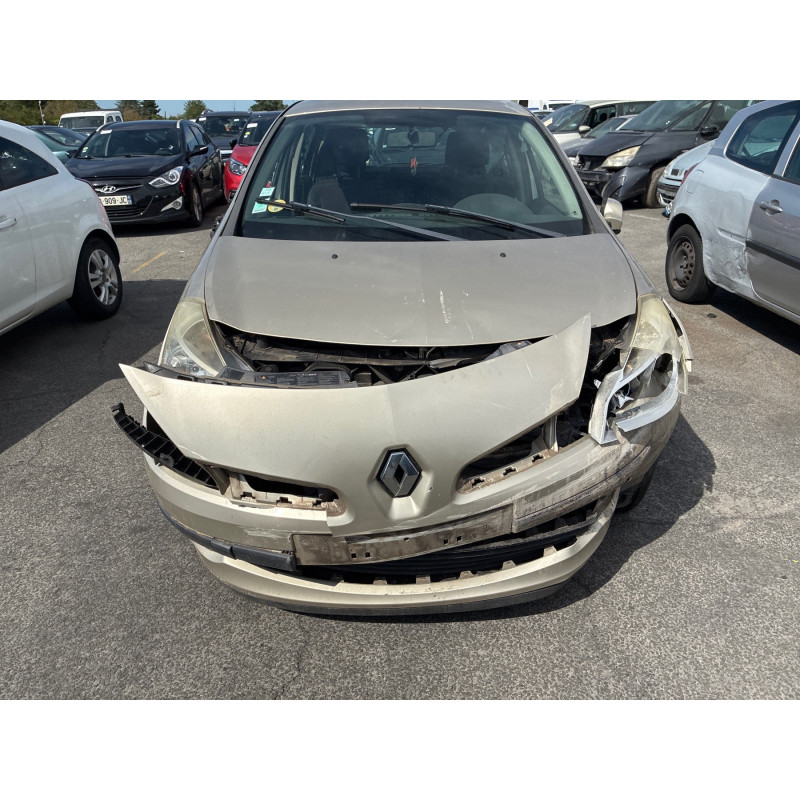 Feu arriere principal droit (feux) RENAULT CLIO 3 Photo n°10