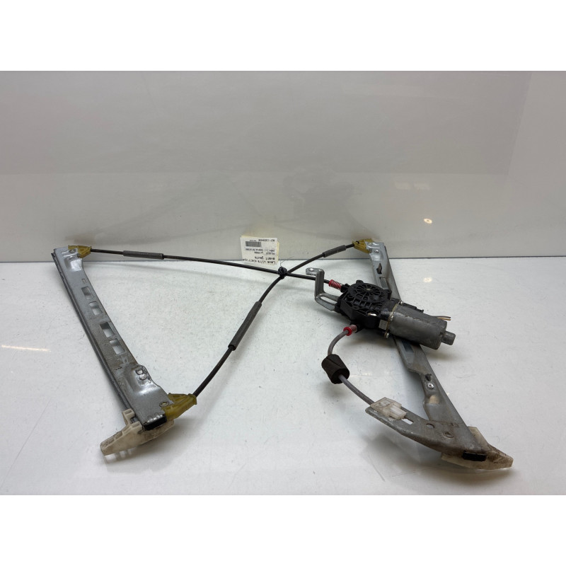 Leve vitre electrique avant gauche PEUGEOT 206+ Photo n°4