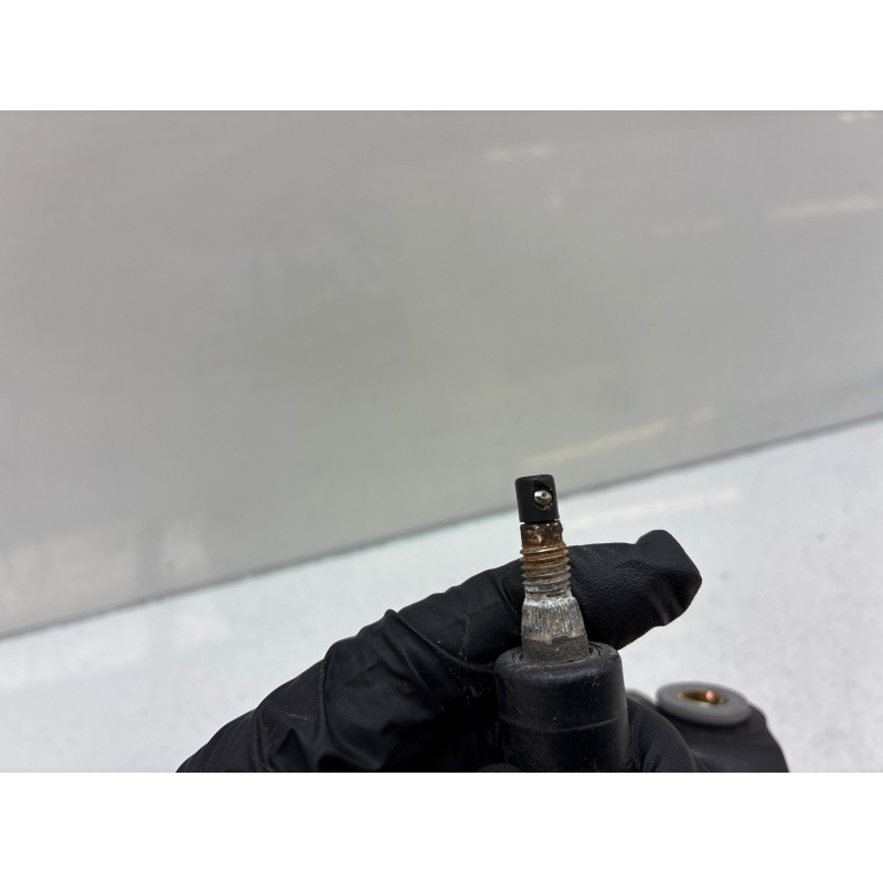 Moteur essuie glace arriere BMW SERIE 1 E87 Photo n°3