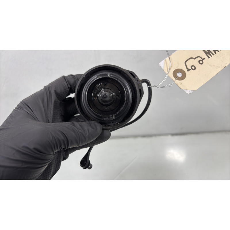 Bouchon de carburant VOLKSWAGEN TOURAN 3 Photo n°3