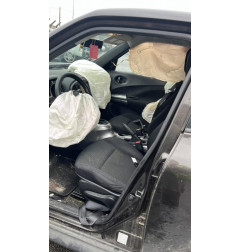 Vitre avant droit NISSAN JUKE 1