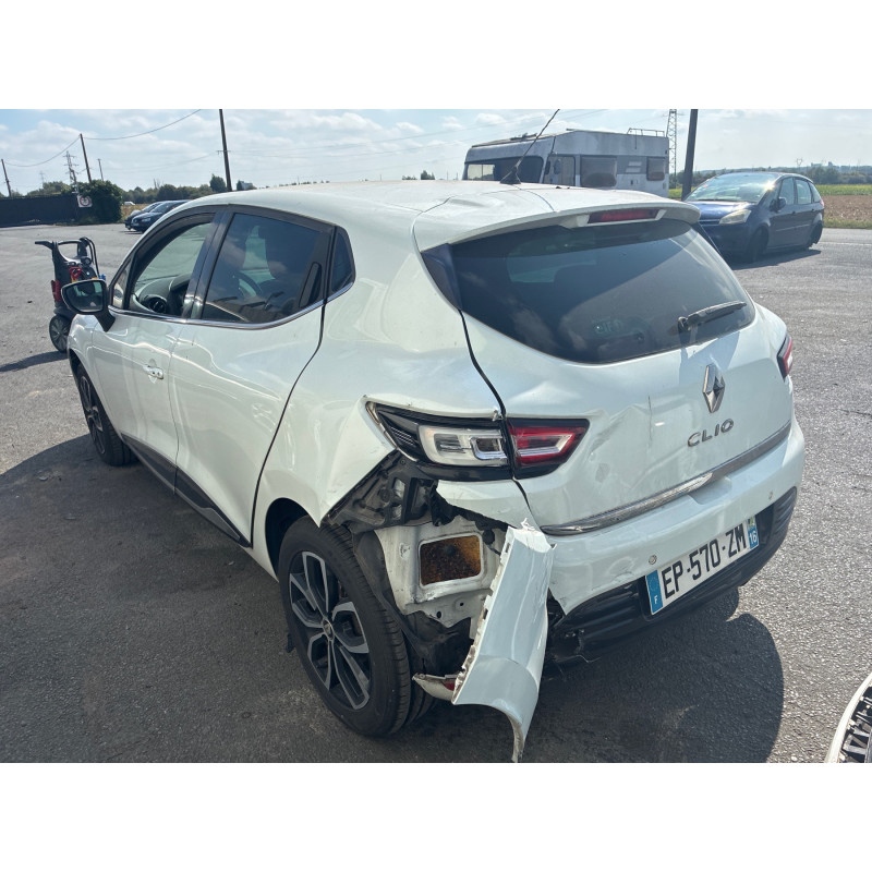 RENAULT CLIO 4 PHASE 2 1.5 DCI - 8V TURBO Photo n°9