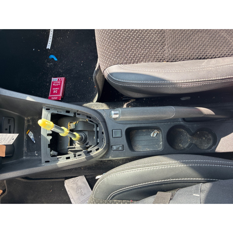 RENAULT CLIO 4 PHASE 2 1.5 DCI - 8V TURBO Photo n°18