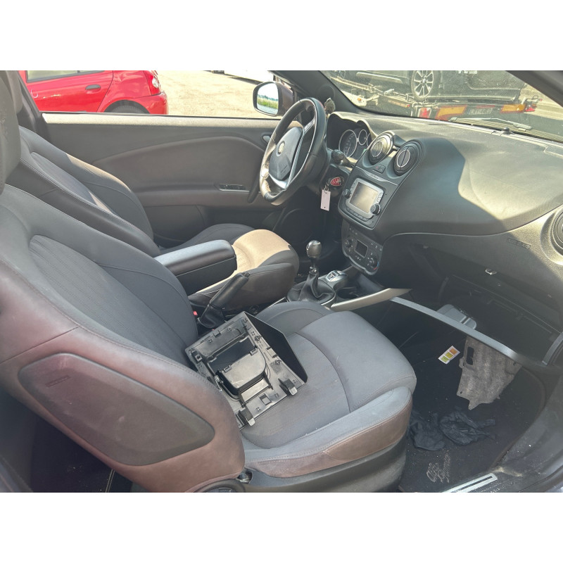 ALFA ROMEO MITO PHASE 1 1.3 JTD - 16V TURBO MULTIJET Photo n°11