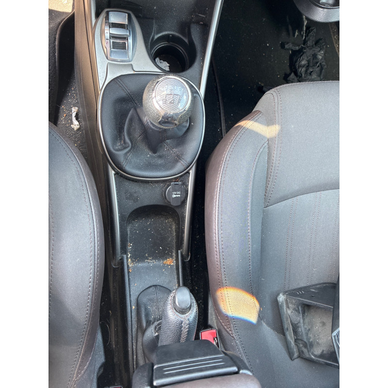 ALFA ROMEO MITO PHASE 1 1.3 JTD - 16V TURBO MULTIJET Photo n°22