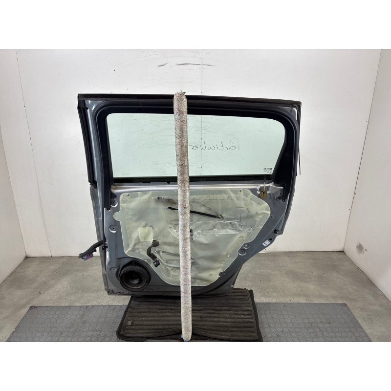 Porte arriere droit CHEVROLET ORLANDO Photo n°8