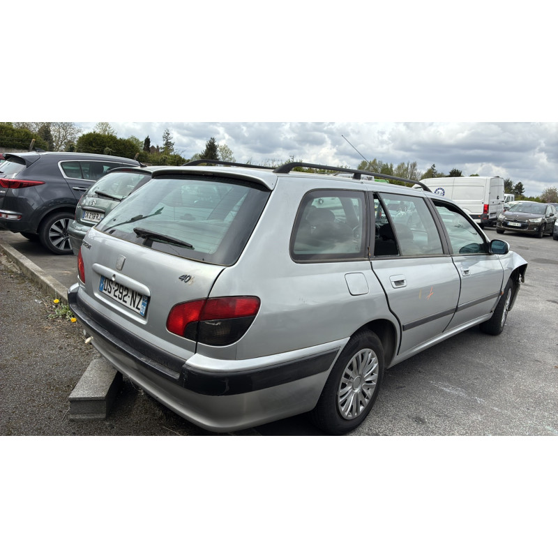 Porte avant gauche PEUGEOT 406 Photo n°10