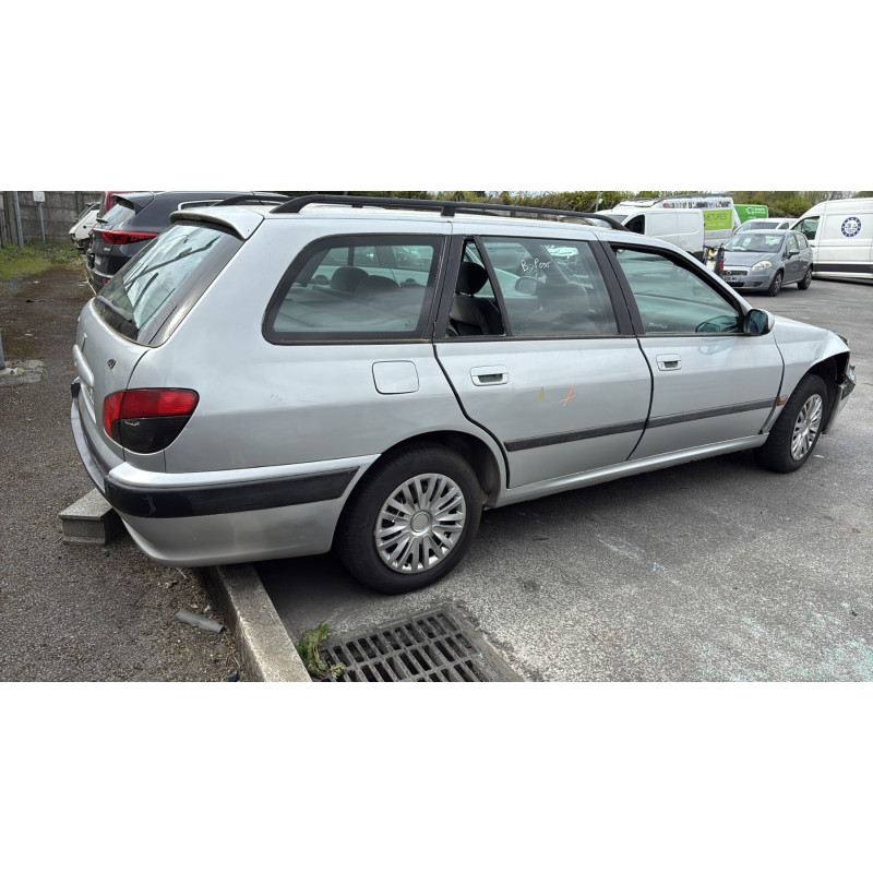 Porte avant gauche PEUGEOT 406 Photo n°13