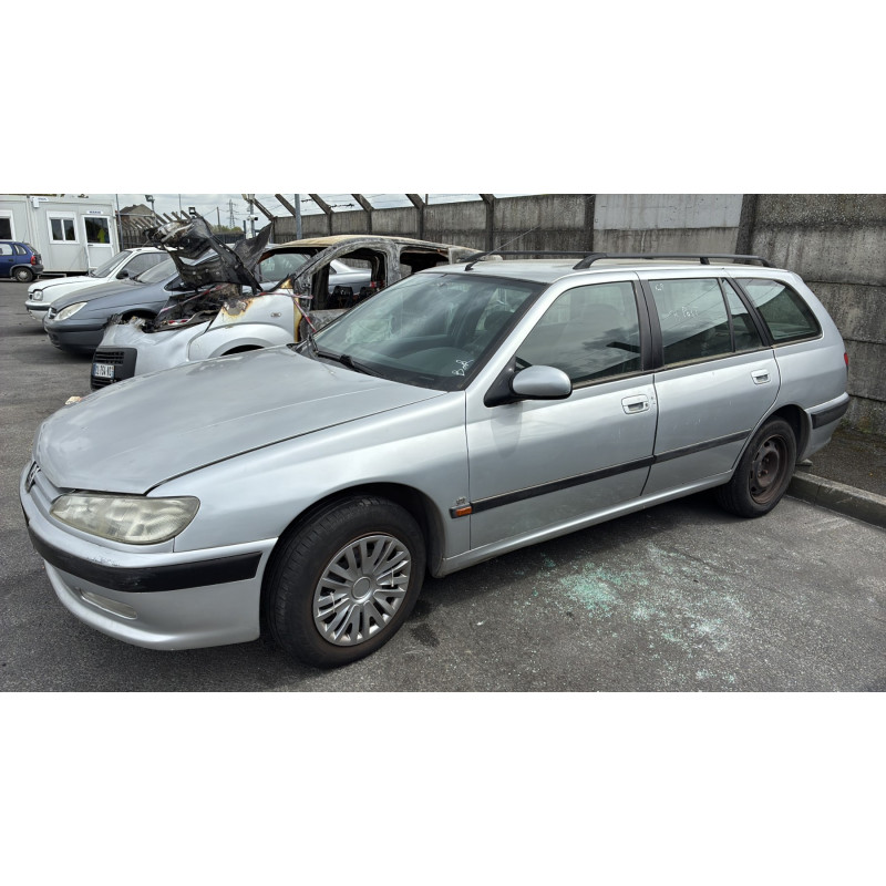 Porte avant gauche PEUGEOT 406 Photo n°15