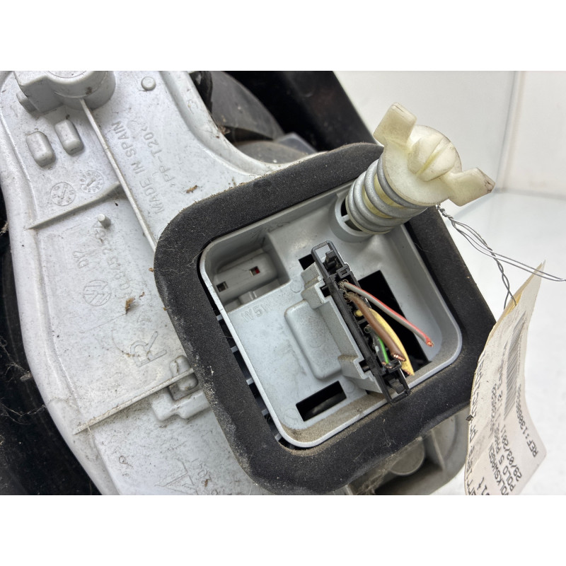 Feu arriere principal droit (feux) VOLKSWAGEN POLO 5 Photo n°5