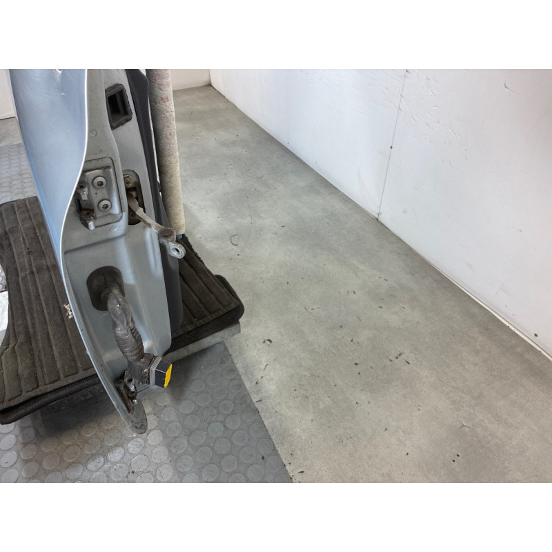 Porte avant droit RENAULT CLIO 2 Photo n°5