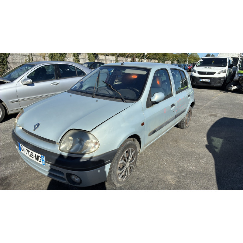Capot RENAULT CLIO 2 Photo n°6