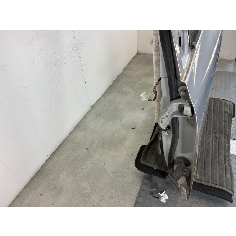 Porte avant gauche TOYOTA YARIS 2 Photo n°3