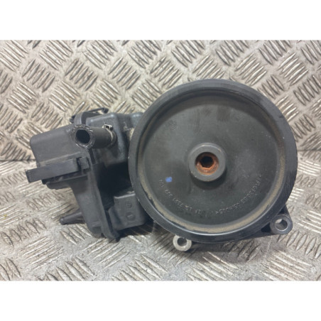 Pompe de direction MERCEDES CLASSE C 204
