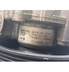 Pompe de direction MERCEDES CLASSE C 204