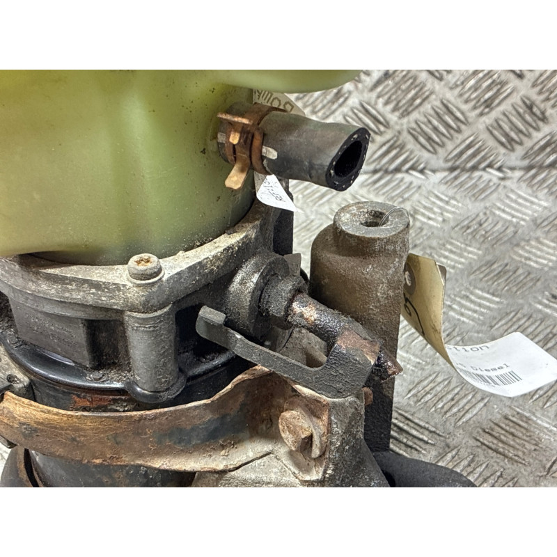 Pompe de direction RENAULT KANGOO 1 Photo n°4