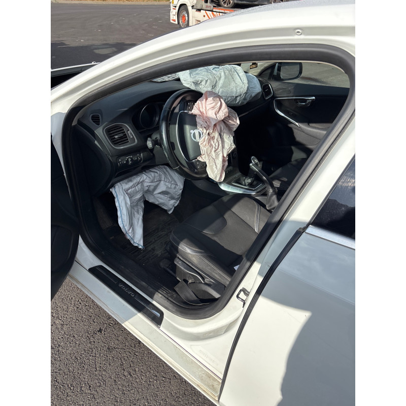 Moteur VOLVO V 40 2 Photo n°4