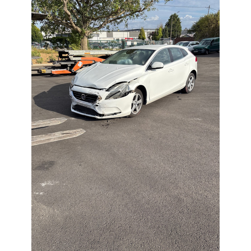 Moteur VOLVO V 40 2 Photo n°7
