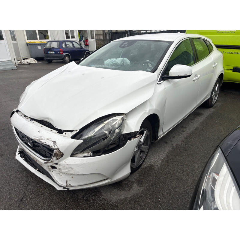 Moteur VOLVO V 40 2 Photo n°15