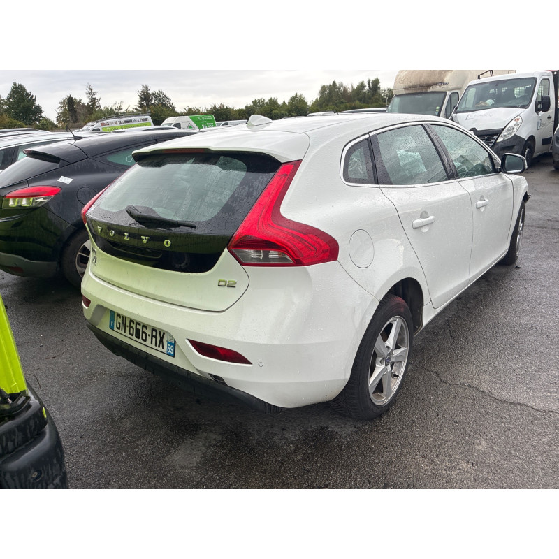Moteur VOLVO V 40 2 Photo n°18