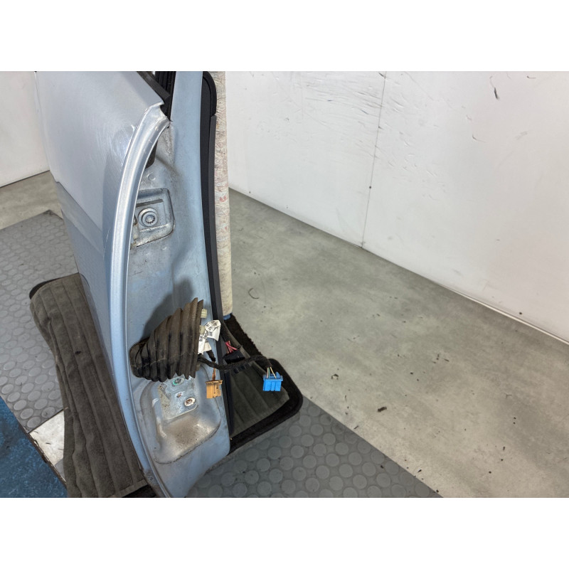 Porte arriere droit SEAT IBIZA 3 Photo n°1