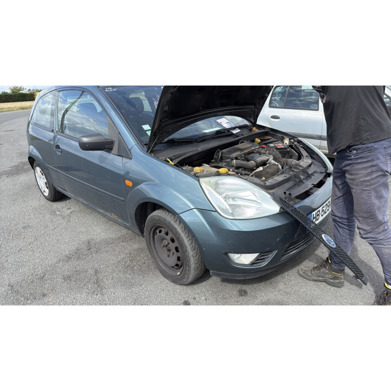 Aile avant droit FORD FIESTA 5 Photo n°7