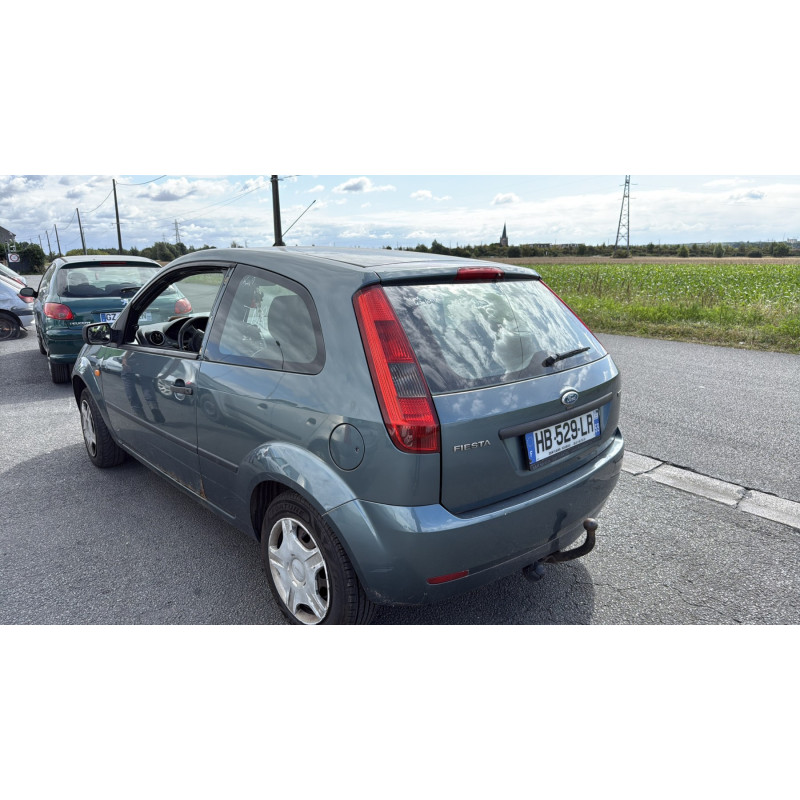 Capot FORD FIESTA 5 Photo n°11